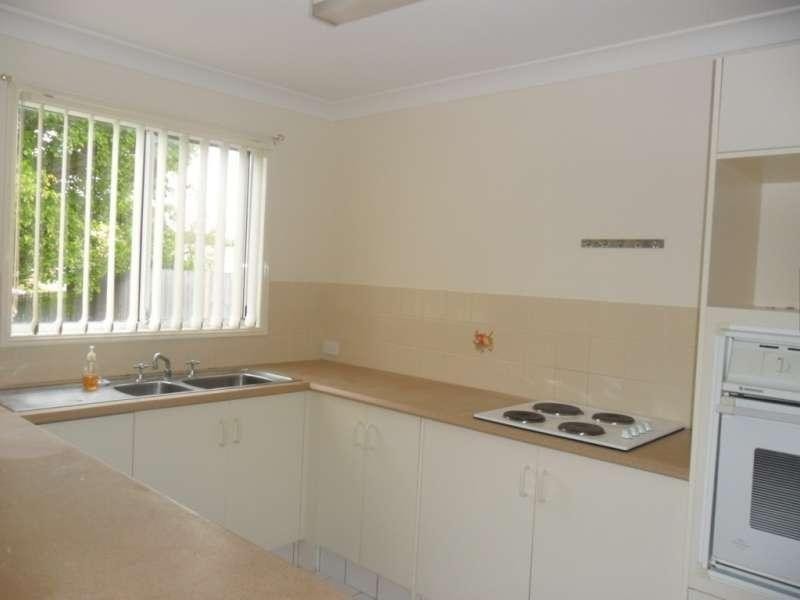 1/9 Jannie Court, Labrador QLD 4215