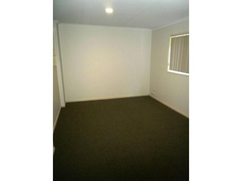 3/61 Imperial Parade, Labrador QLD 4215
