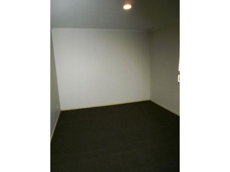 3/61 Imperial Parade, Labrador QLD 4215