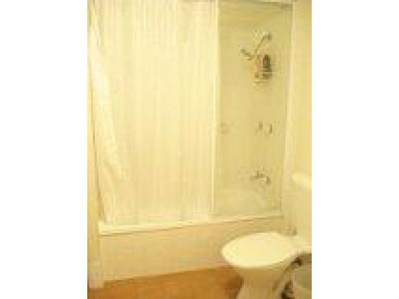 17/45 Pohlman Street, Southport QLD 4215