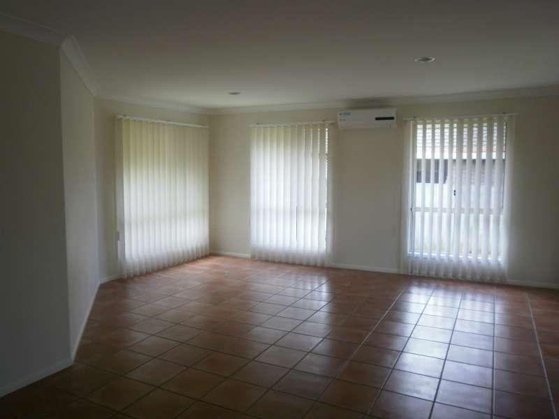 37 Davis Cup Court, Oxenford QLD 4210