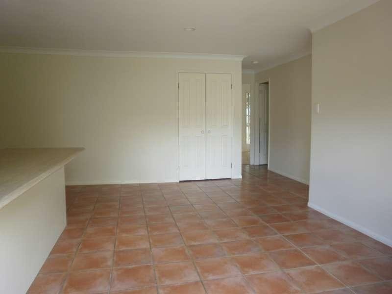 37 Davis Cup Court, Oxenford QLD 4210