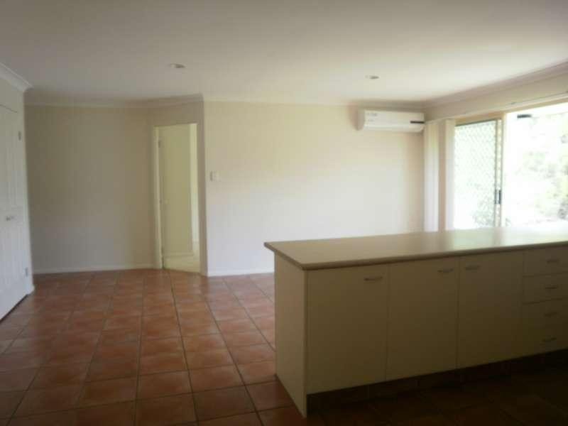 37 Davis Cup Court, Oxenford QLD 4210