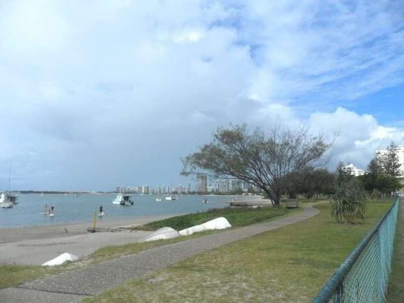 16 Bright Avenue, Labrador QLD 4215