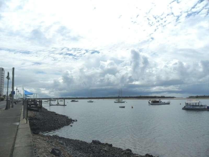 16 Bright Avenue, Labrador QLD 4215