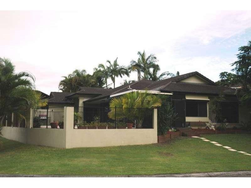 9 West Mountain Court, Parkwood QLD 4214