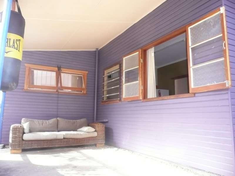 2/17 Baker Avenue, Labrador QLD 4215