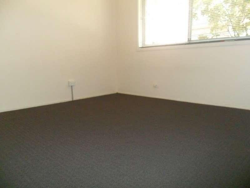 2/158 Frank Street, Labrador QLD 4215