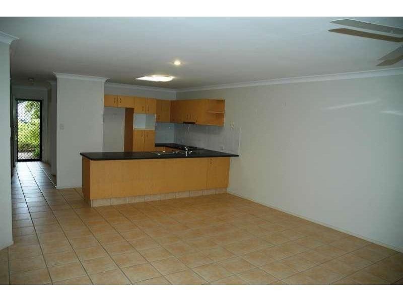1/34 Bushgum Crescent, Upper Coomera QLD 4209