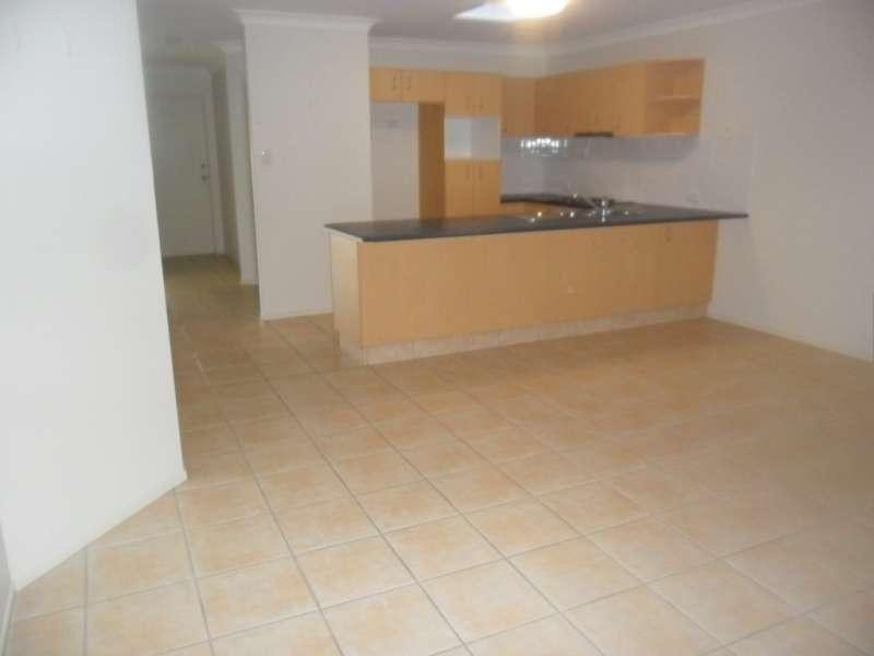 1/34 Bushgum Crescent, Upper Coomera QLD 4209