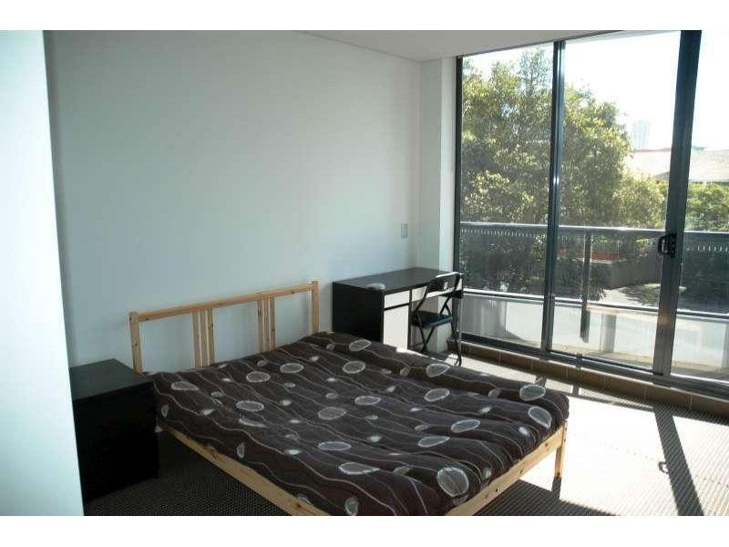 610/2 Aqua Street, Southport QLD 4215