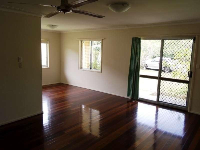 7 Birtwistle Street, Southport QLD 4215