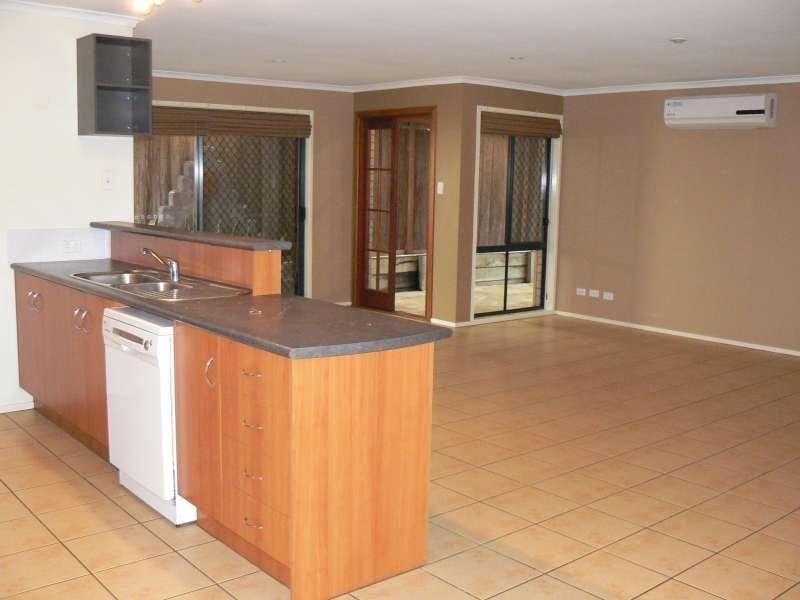 9 Katie Court, Arundel QLD 4214