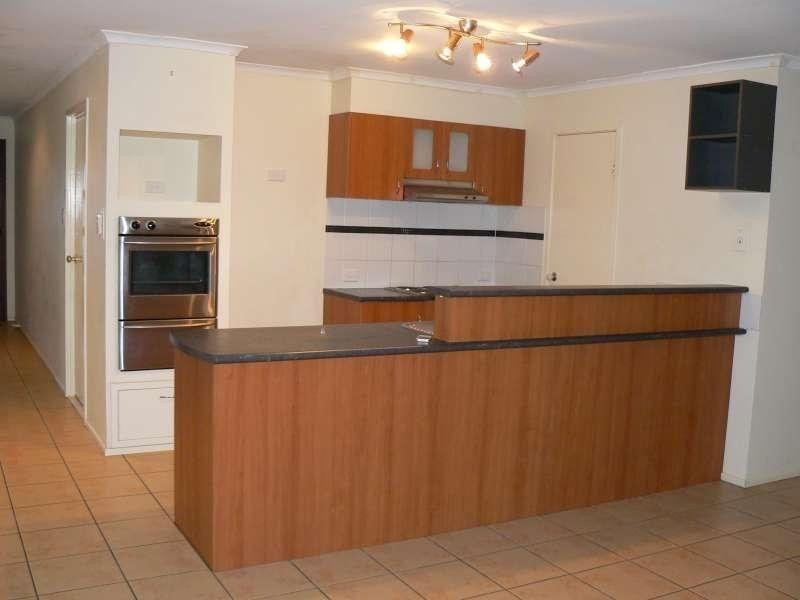 9 Katie Court, Arundel QLD 4214