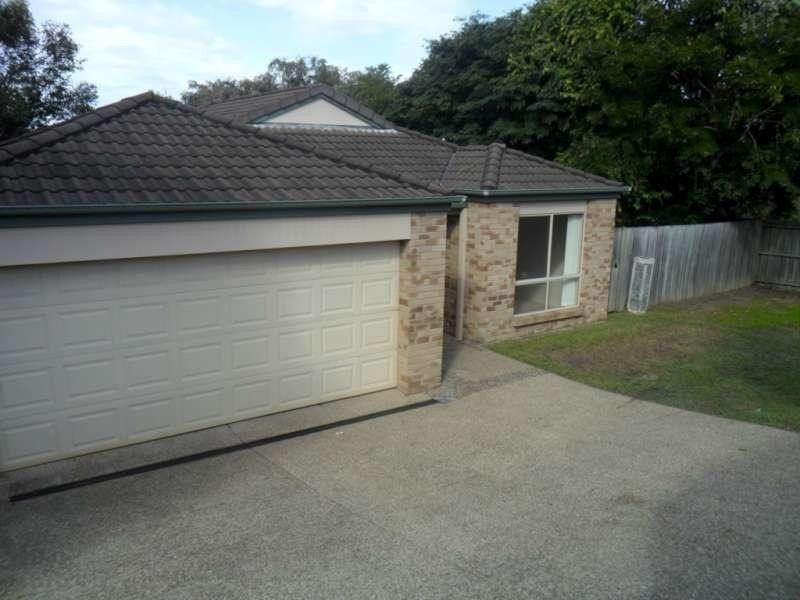 6 Muirefield Place, Arundel QLD 4214