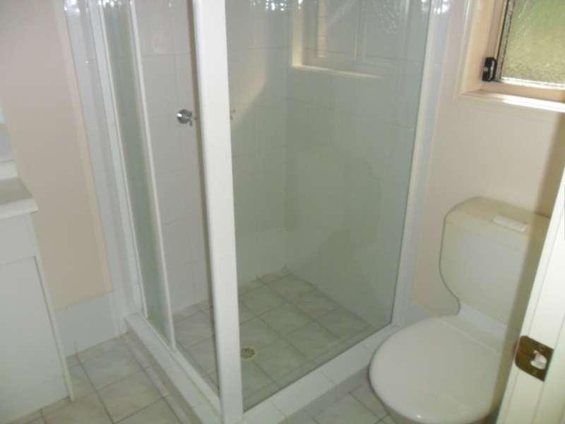 6 Muirefield Place, Arundel QLD 4214