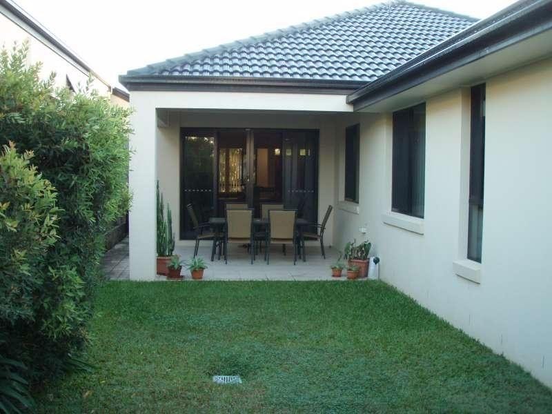 6 Nepean Court, Varsity Lakes QLD 4227