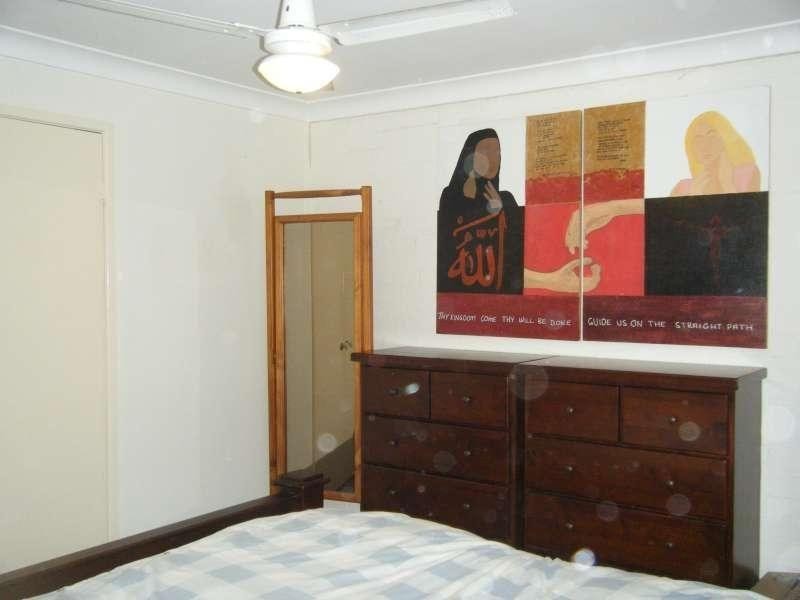 2/3 Caroline Avenue, Southport QLD 4215