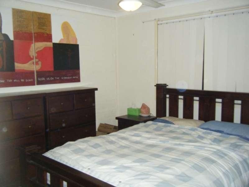 2/3 Caroline Avenue, Southport QLD 4215