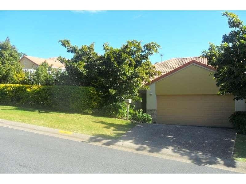 4 Hellman Street, Molendinar QLD 4214
