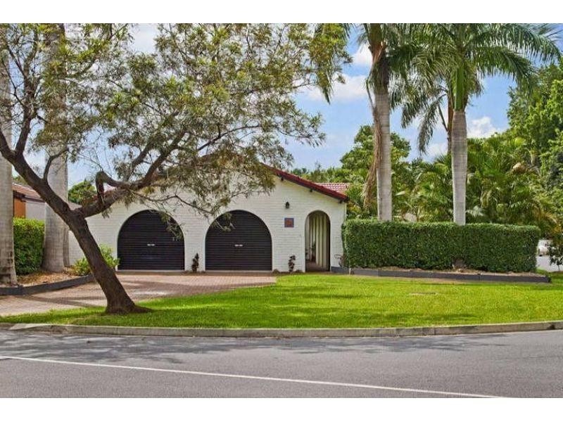 51 Witt Avenue, Carrara QLD 4211