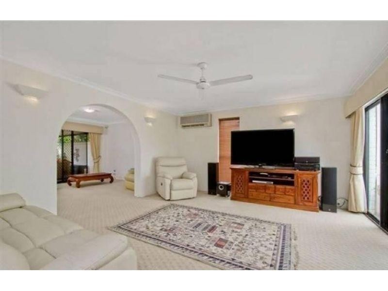 51 Witt Avenue, Carrara QLD 4211