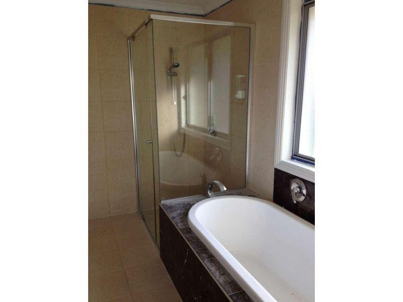 141 Alison Road, Carrara QLD 4211