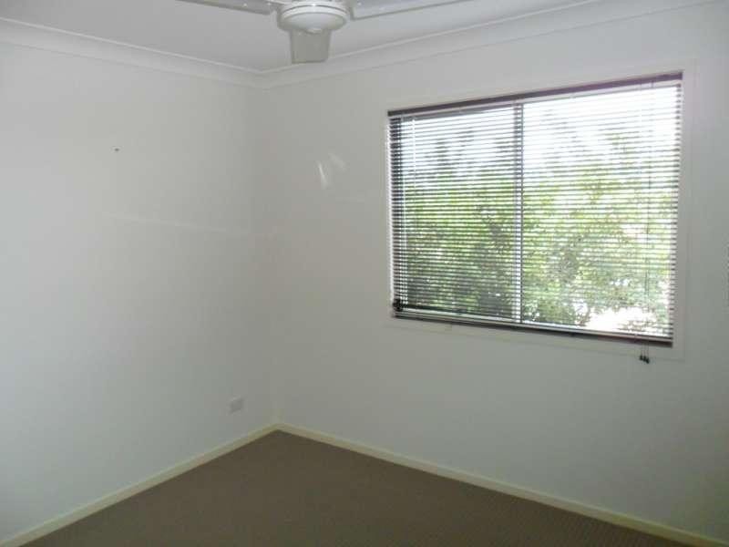 6/49 Usher Avenue, Labrador QLD 4215