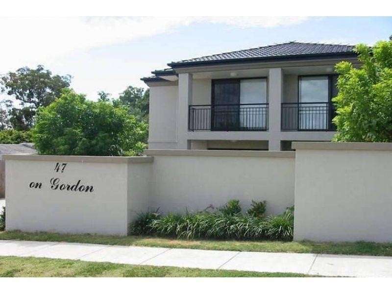 2/47 Gordon Street, Labrador QLD 4215