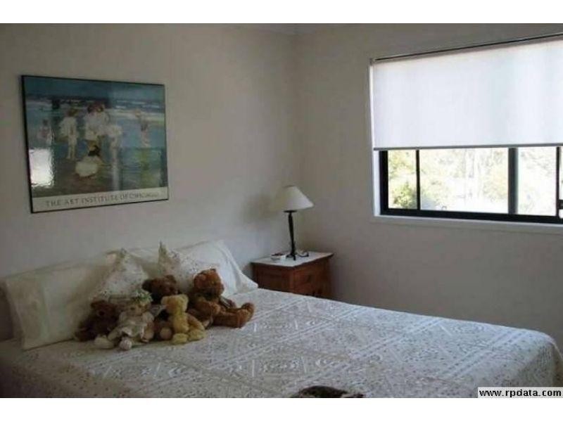 2/47 Gordon Street, Labrador QLD 4215