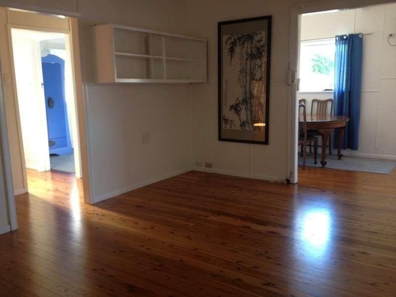 9 Wilson Street, Labrador QLD 4215