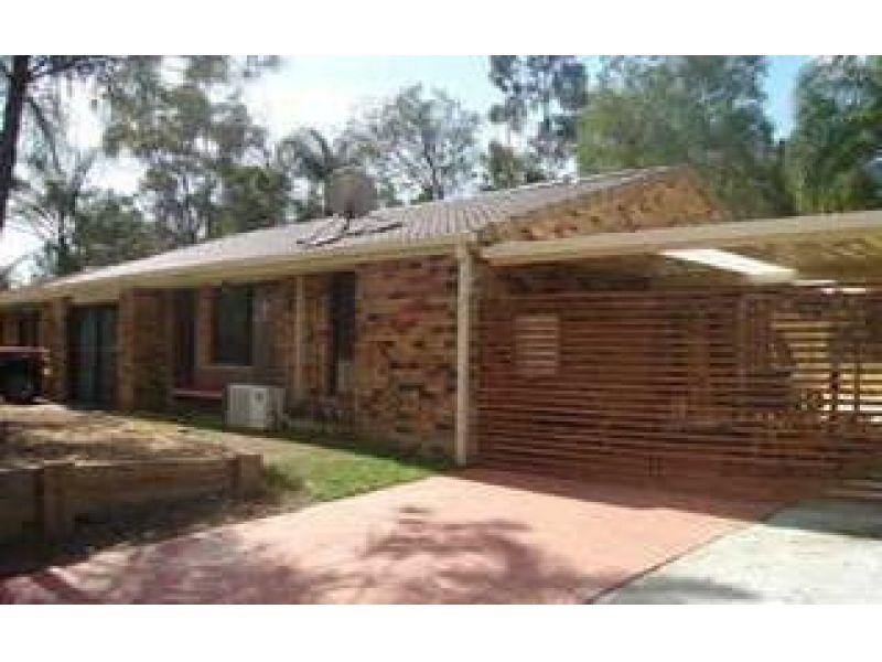 2/18 Columbia Court, Oxenford QLD 4210