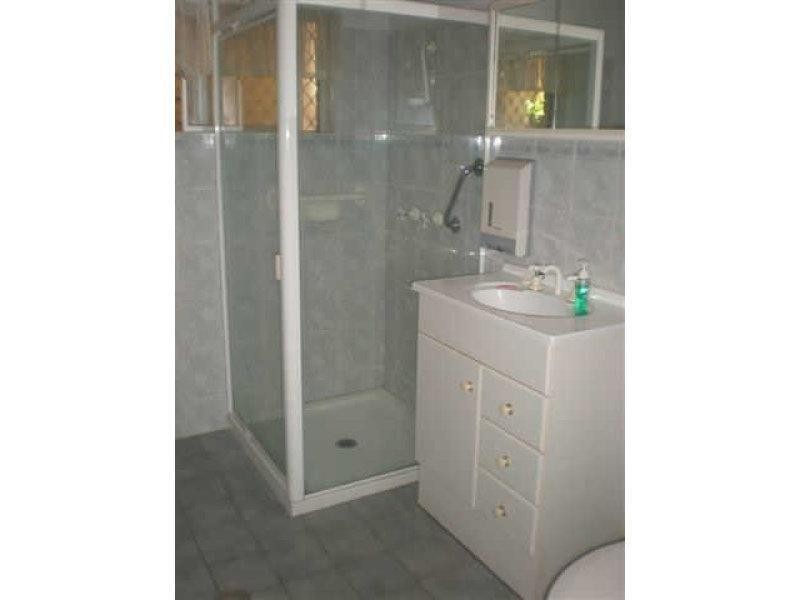 19 Sunbird Avenue, Paradise Point QLD 4216