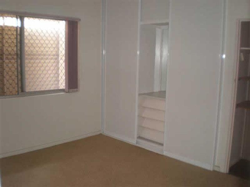 19 Sunbird Avenue, Paradise Point QLD 4216