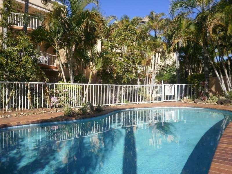 1/85 Petrel Avenue, Mermaid Beach QLD 4218