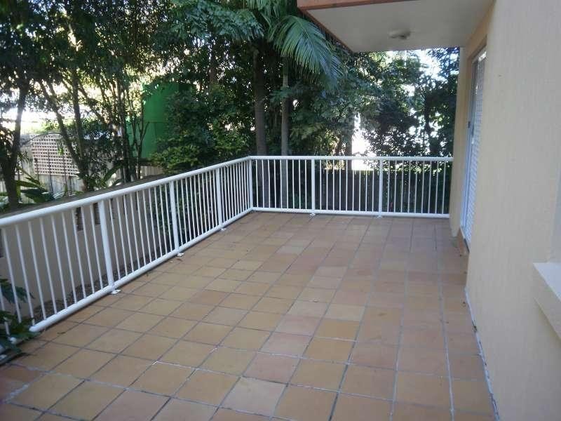 1/85 Petrel Avenue, Mermaid Beach QLD 4218