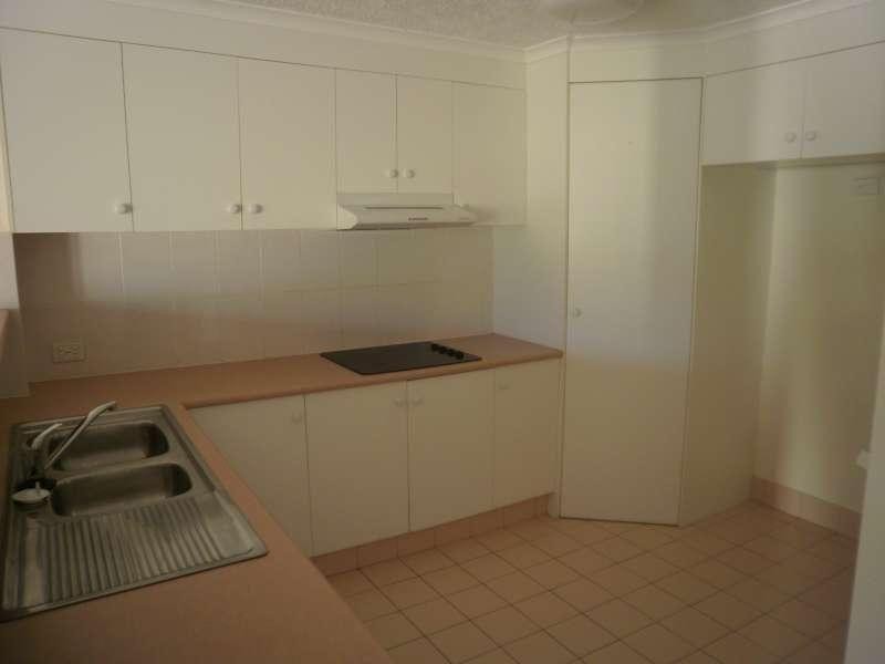 1/85 Petrel Avenue, Mermaid Beach QLD 4218