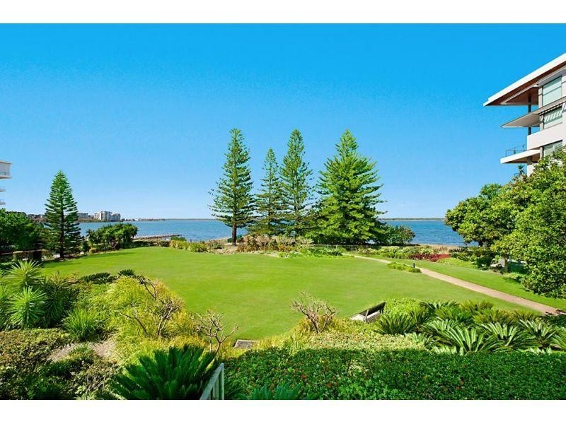 2206/323 Bayview Street, Hollywell QLD 4216