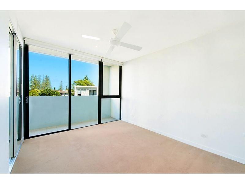 2206/323 Bayview Street, Hollywell QLD 4216