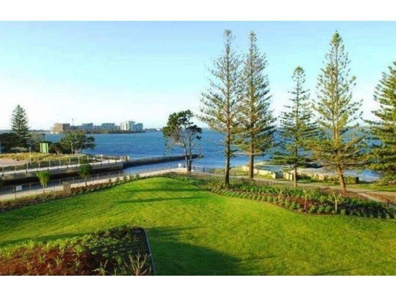 2206/323 Bayview St, Hollywell QLD 4216