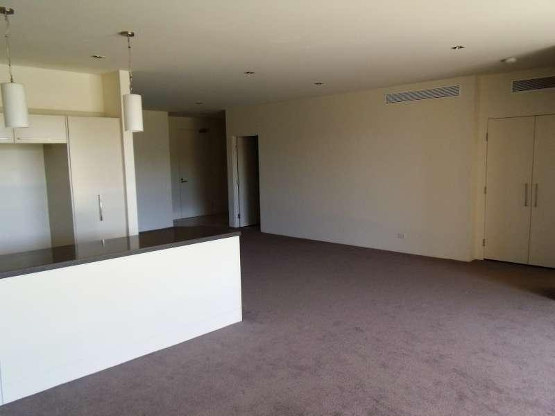 216/3 Pendraat  Parade, Hope Island QLD 4212