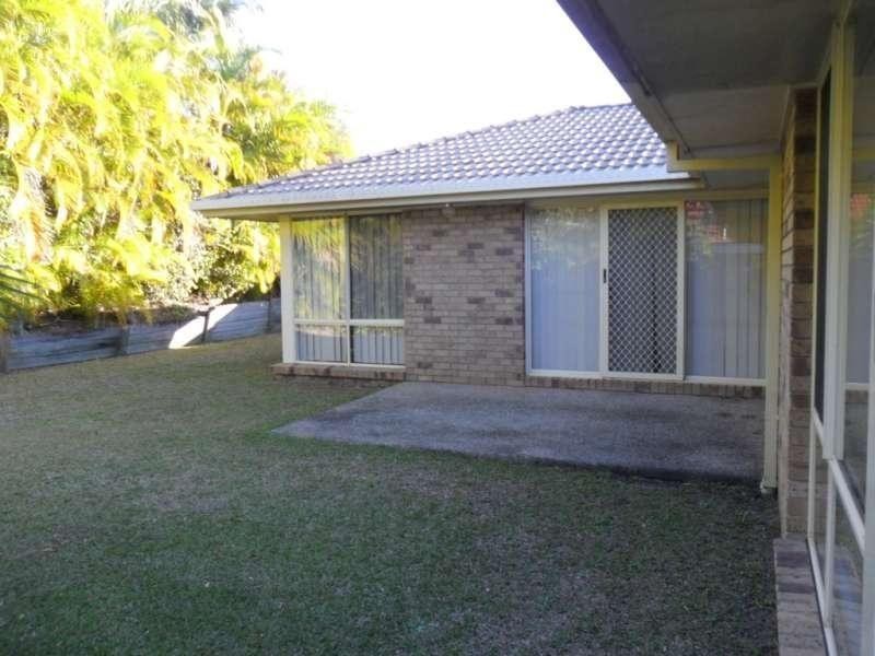 19 Masters Street, Arundel QLD 4214