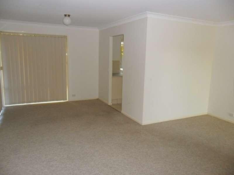 19 Masters Street, Arundel QLD 4214