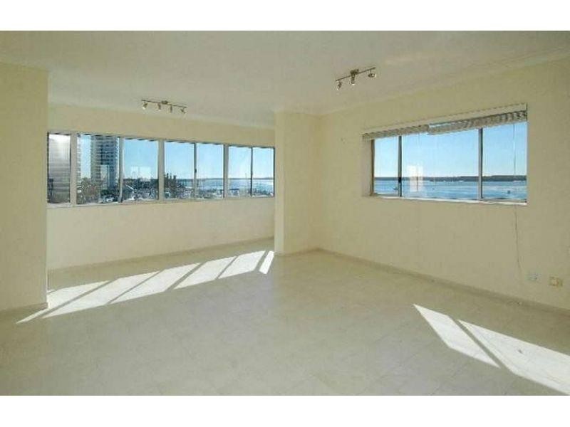 16/554 Marine Parade, Biggera Waters QLD 4216