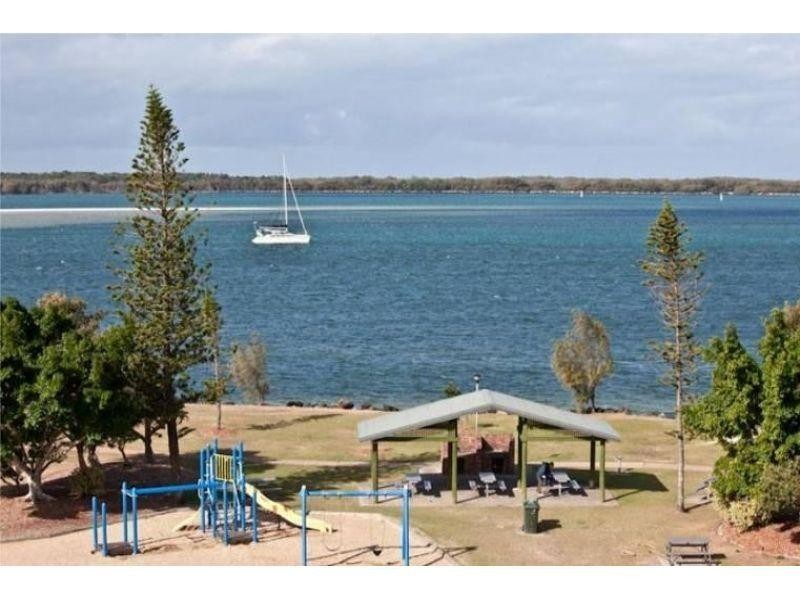 16/554 Marine Parade, Biggera Waters QLD 4216