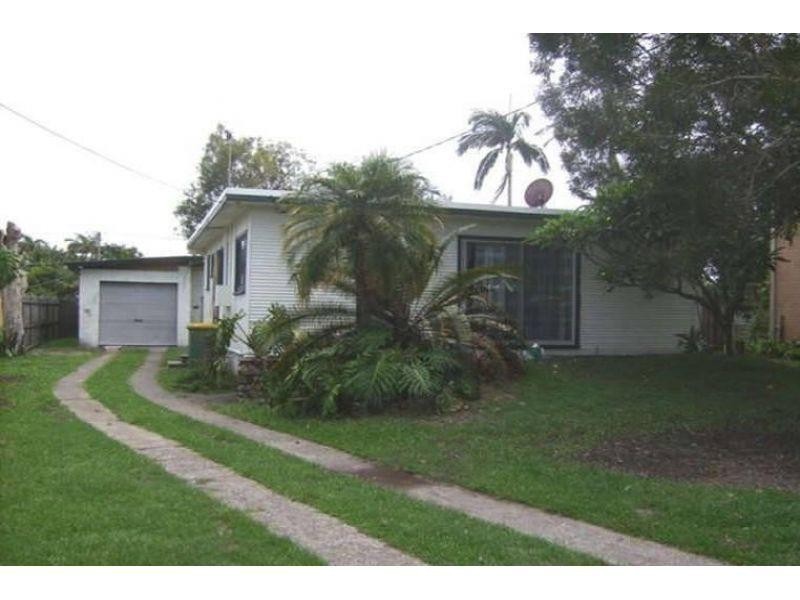 41 Clam Street, Runaway Bay QLD 4216