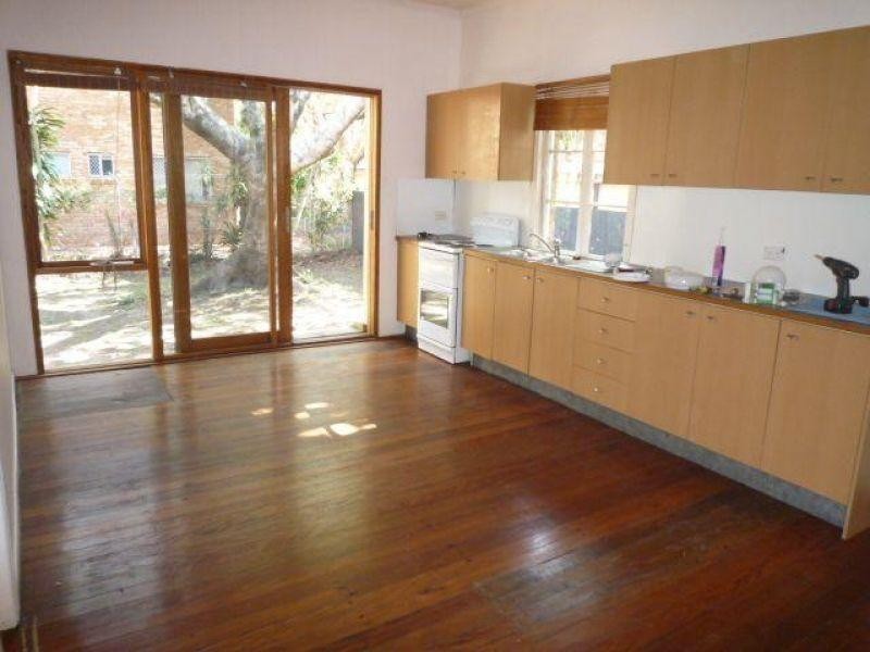 3/158 Frank Street, Labrador QLD 4215