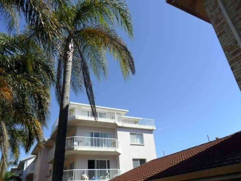 6/496 Marine Parade, Biggera Waters QLD 4216