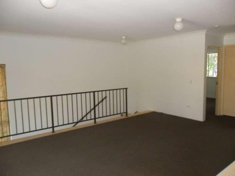 2/3 North Street, Southport QLD 4215