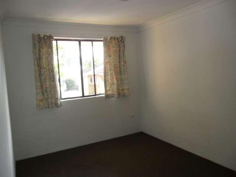 2/3 North Street, Southport QLD 4215